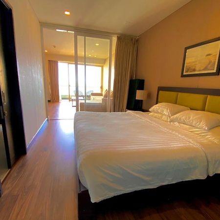 Luxury Sea View Apartment Нячанг Экстерьер фото